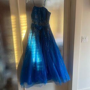 Blue formal fluff dress quincenera